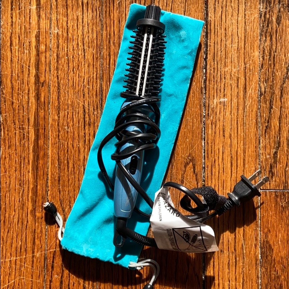 Phoebe Curling Iron